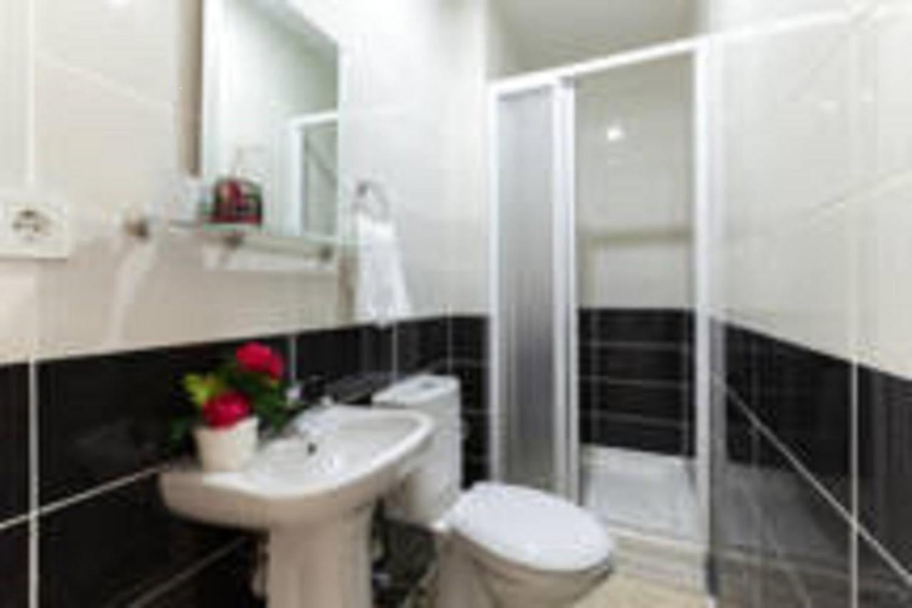 Otantik Hotel Istanbul Exterior photo