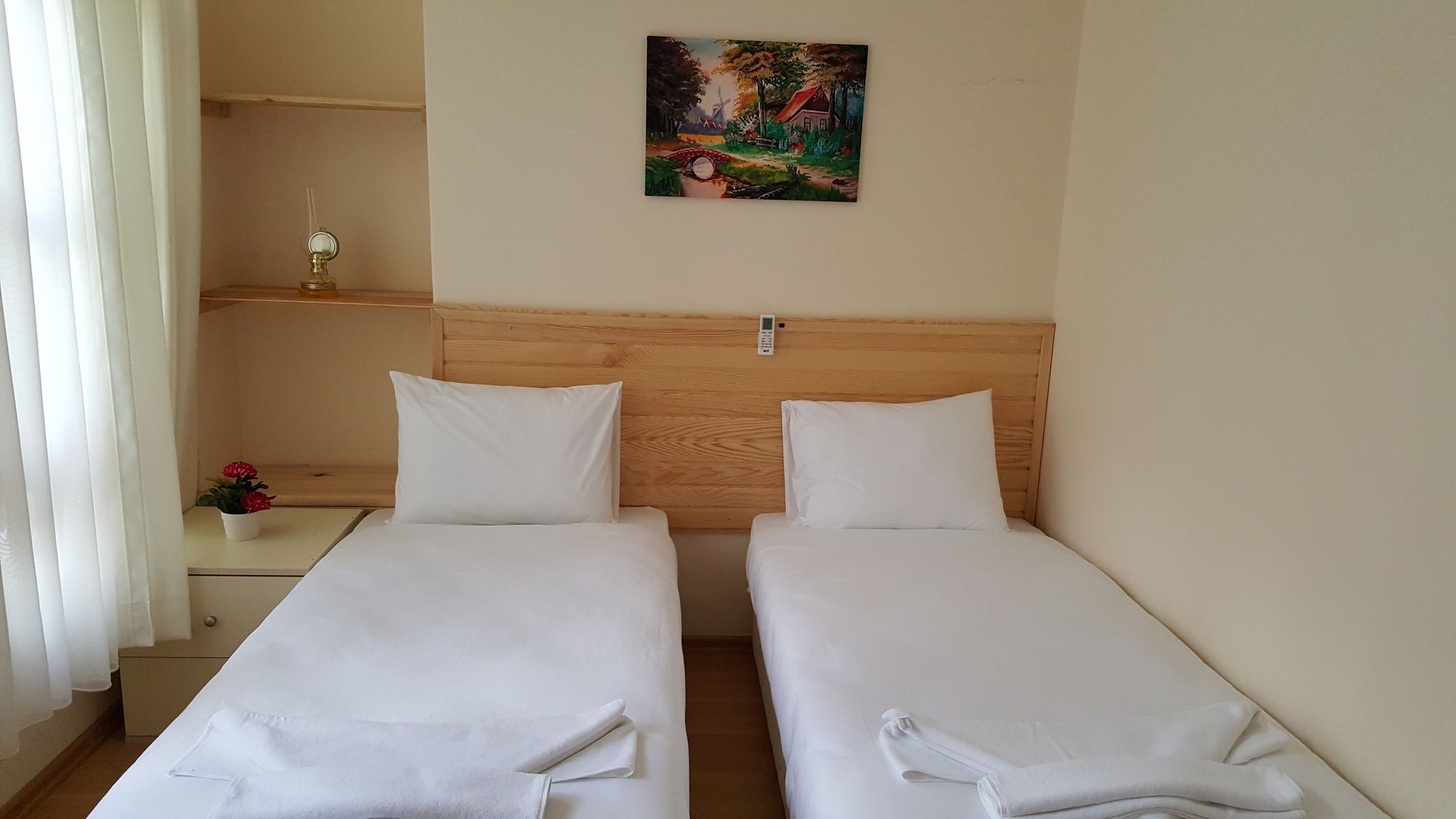 Otantik Hotel Istanbul Exterior photo